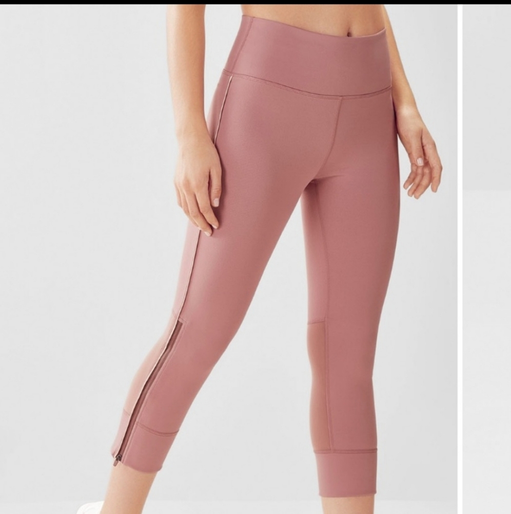 Fabletics Demi lovato High Waist Pink mesh legging